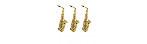 3 saxophones