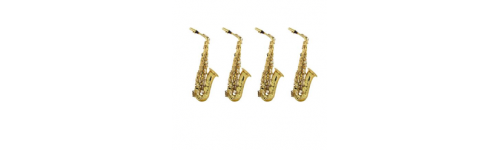 4 saxophones